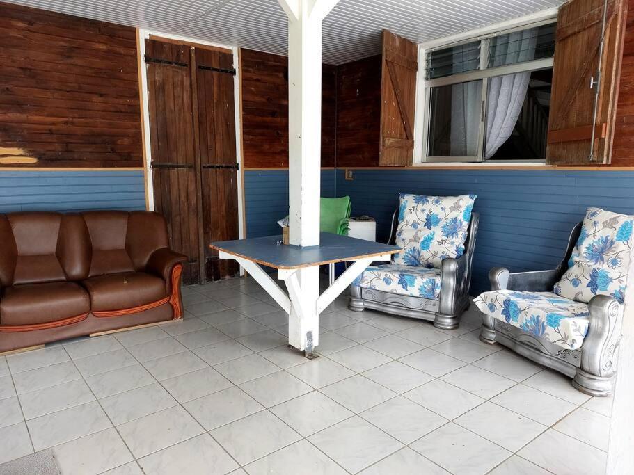 La Petite Maison, Spacieuse, Avec Jardin / Parking Sainte-Rose Eksteriør bilde